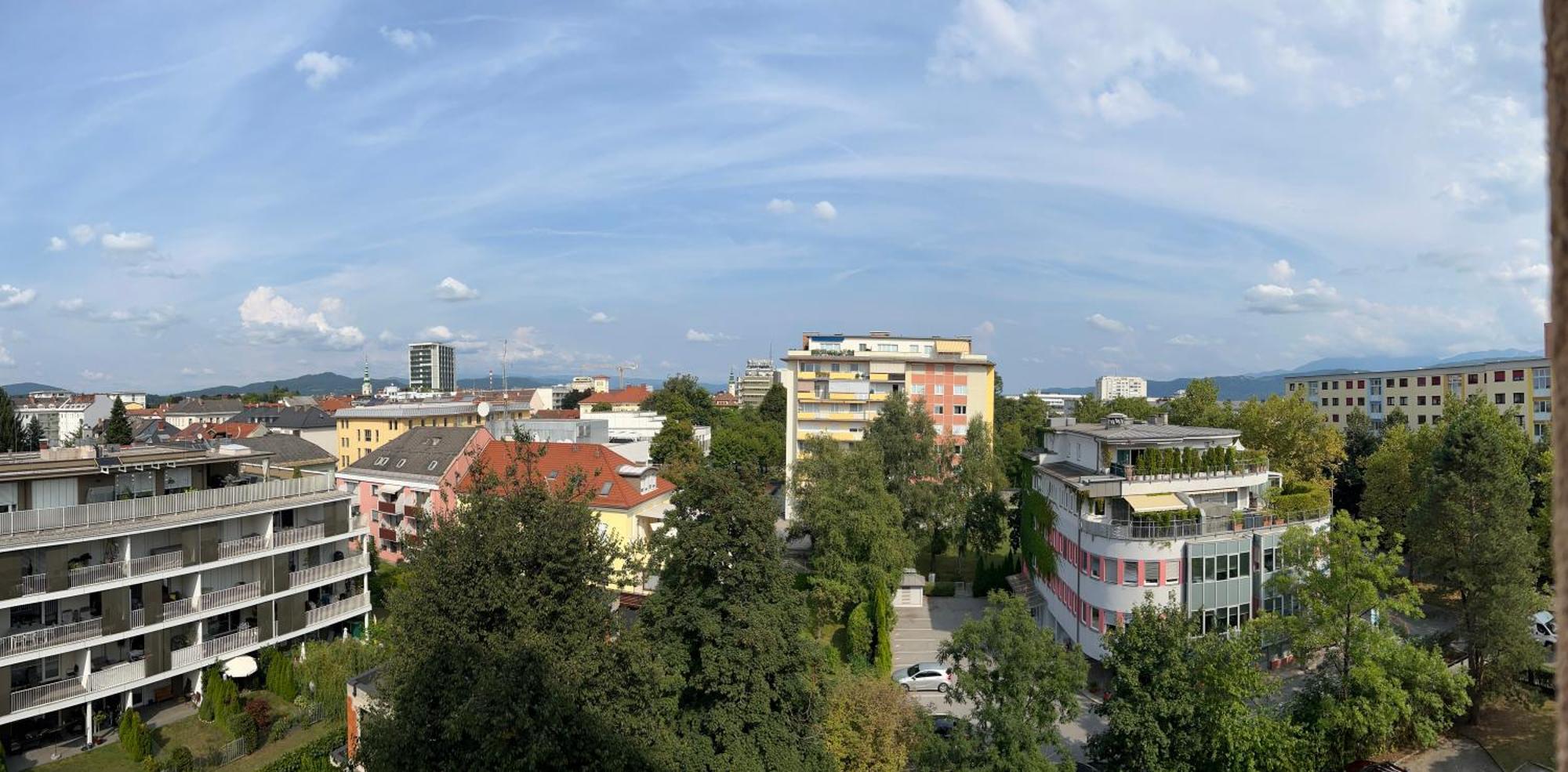 Bamo Studio - City Living Skyline Klagenfurt am Woerthersee Exterior foto
